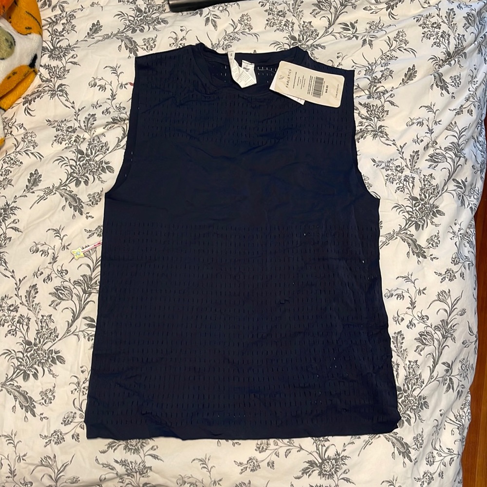 Fabletics top